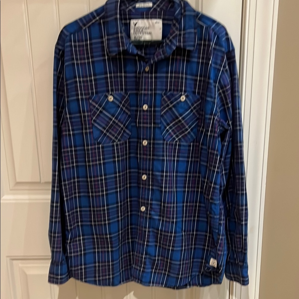 American Eagle Outfitters button up plaid shirt